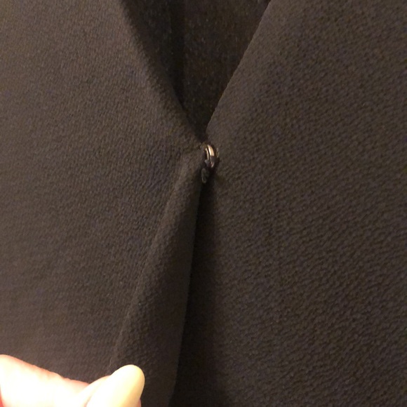 LF Wrap Choker Keyhole Blouse - Picture 3 of 6